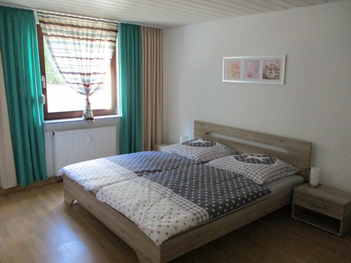 Schoene 66 M² Ferienwohnung In Main-Spessart Thungen Kültér fotó